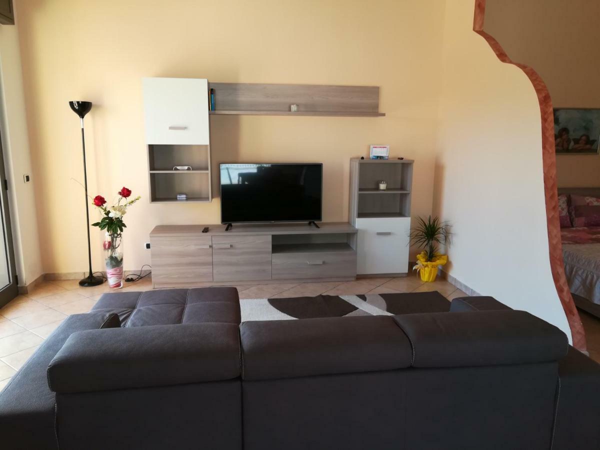 Dolce Casa Sara Villa Collemeto Dış mekan fotoğraf