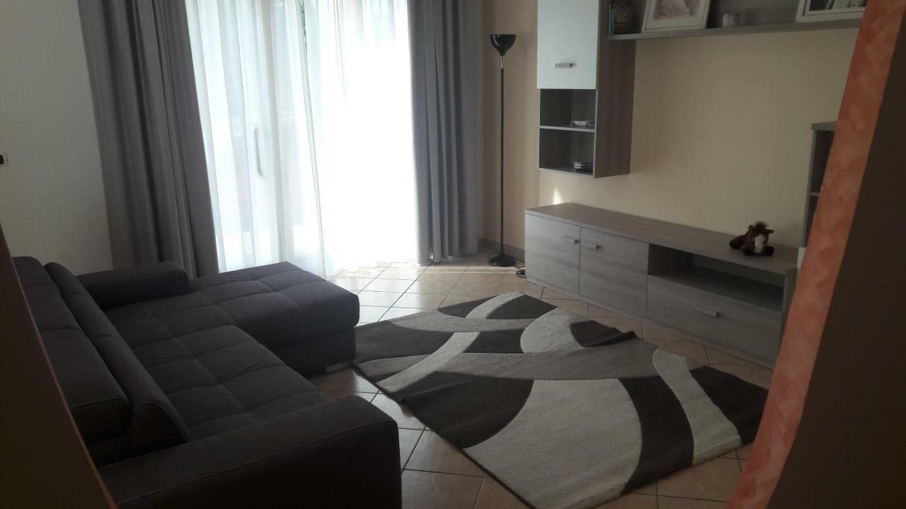 Dolce Casa Sara Villa Collemeto Dış mekan fotoğraf